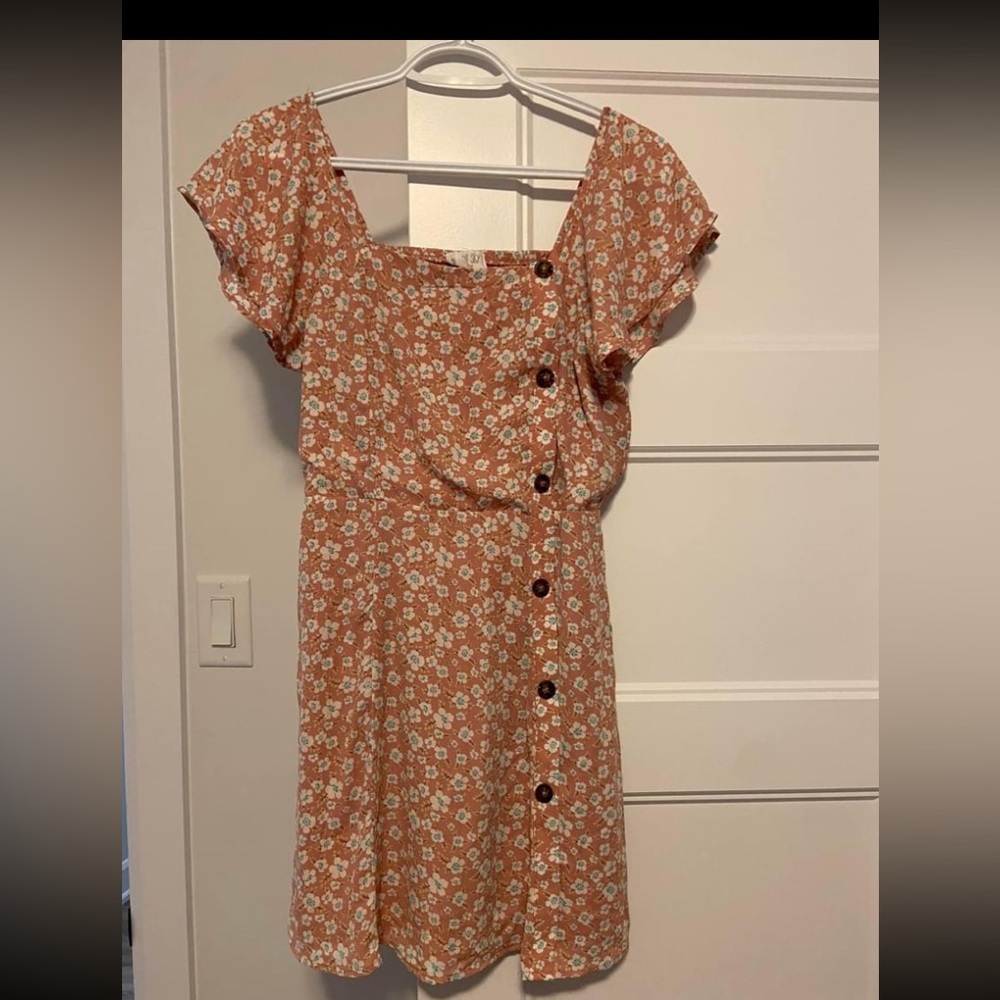 Sienna sky ladies dress